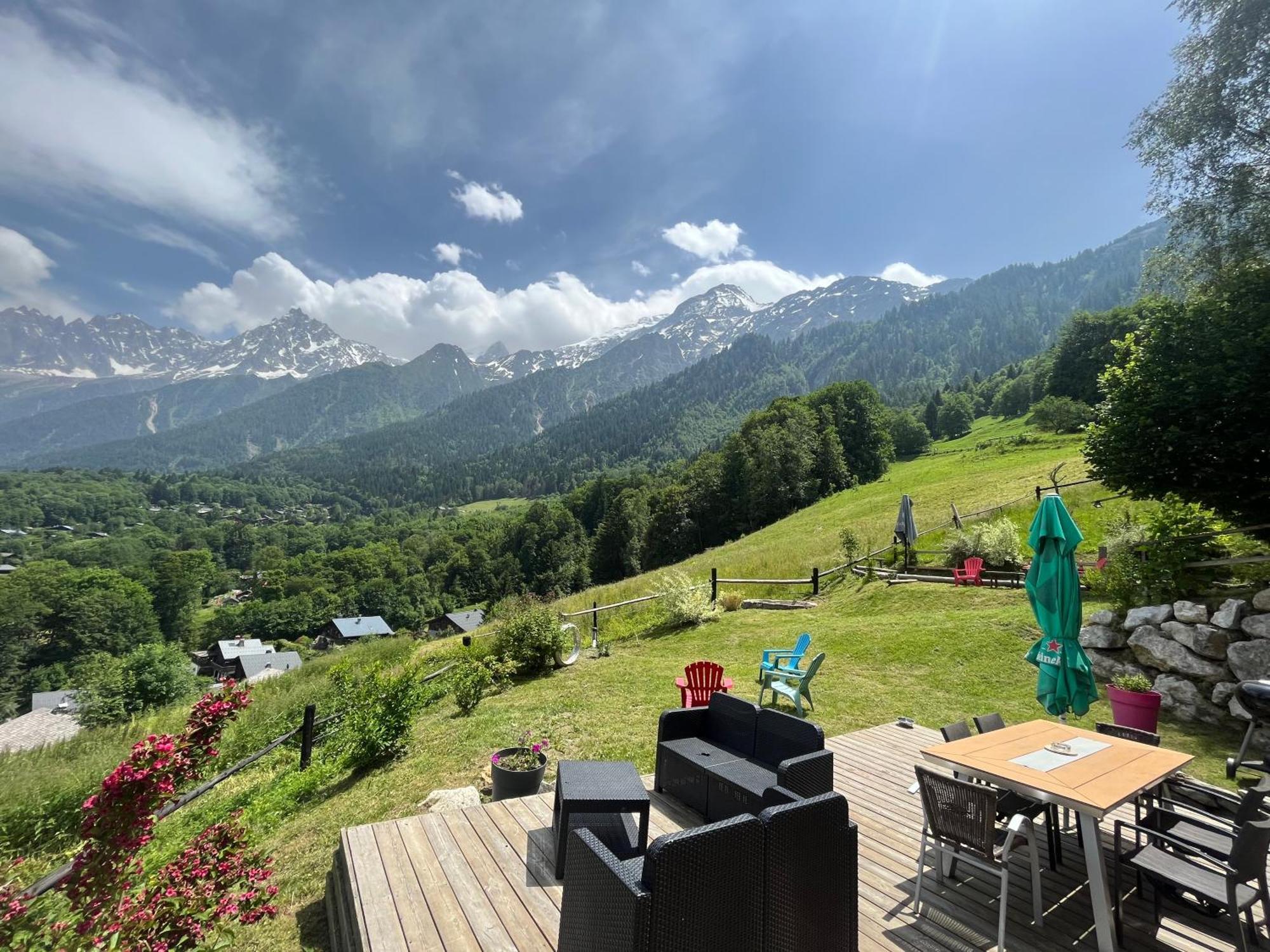 Amazing View Appartement Du Chalet 莱苏什 外观 照片